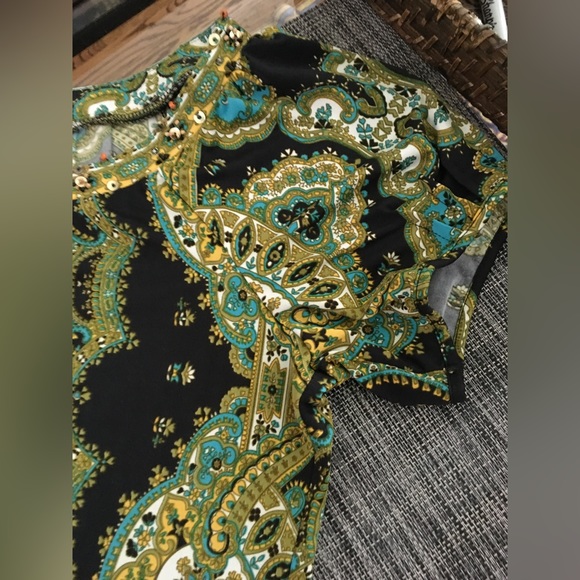 Short sleeved MIDI dress. - Picture 3 of 6